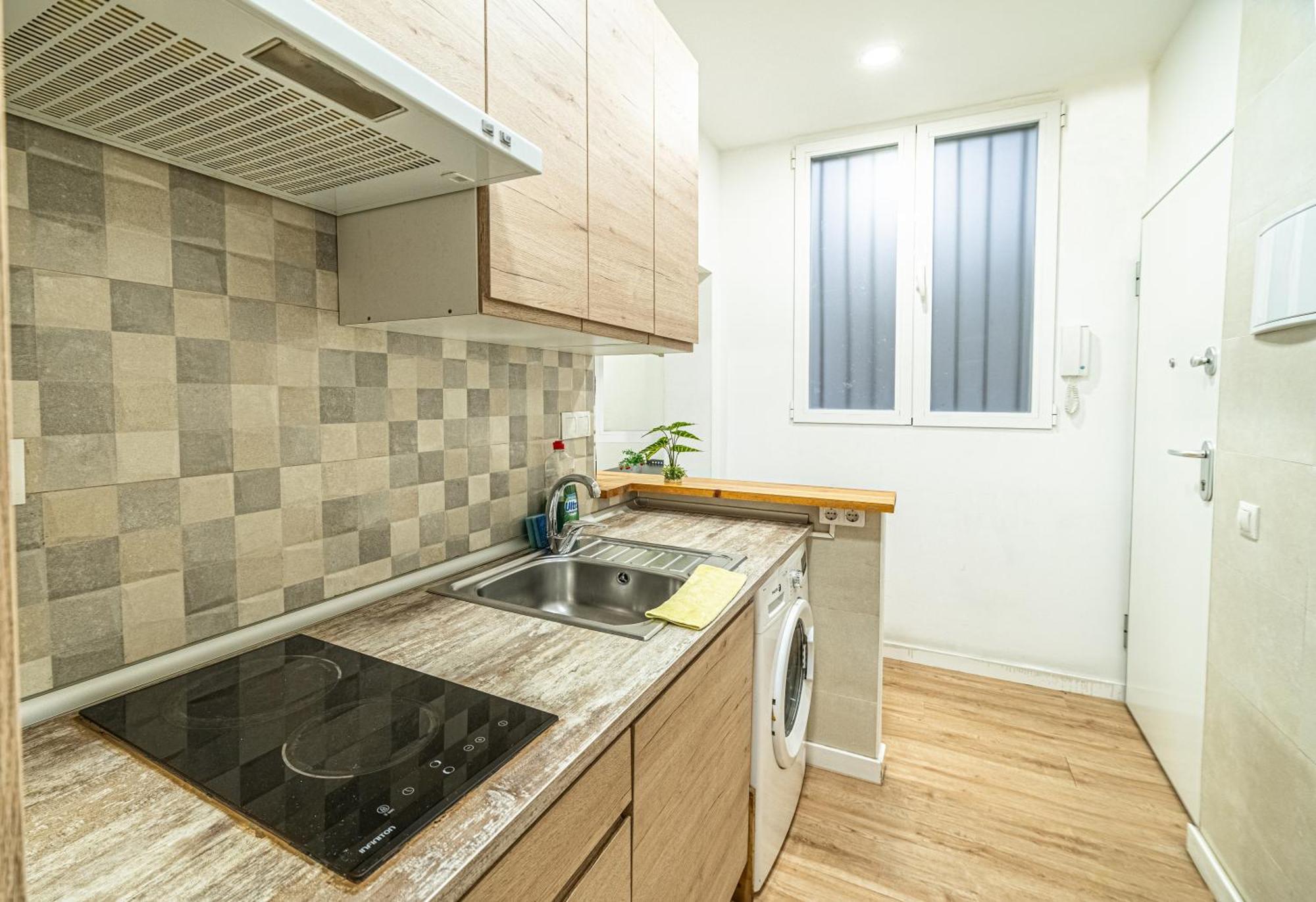 New Flat , Modern , Wifi, 10Min Sol, 5 Reina Sofia Lejlighed Madrid Eksteriør billede