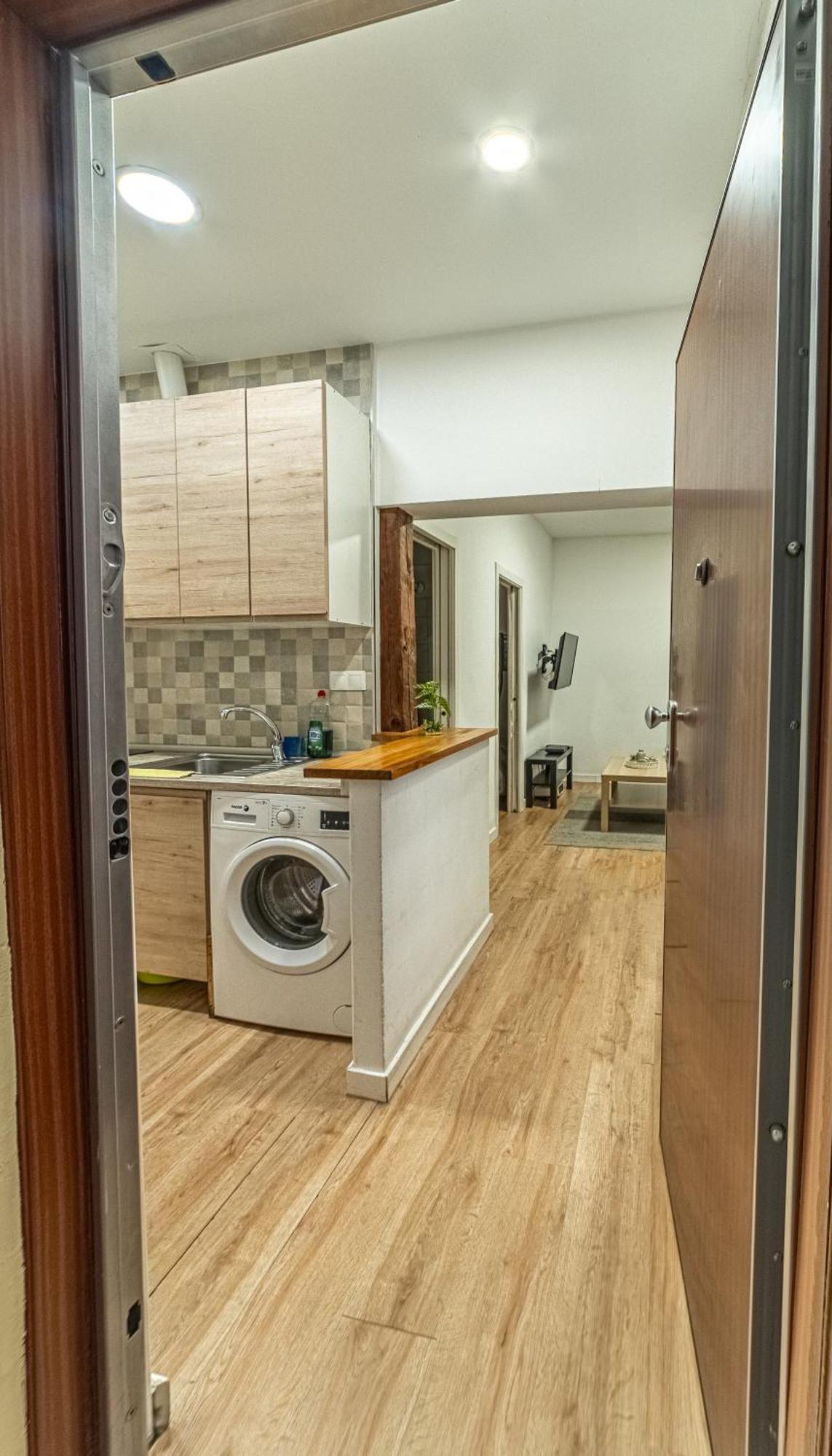 New Flat , Modern , Wifi, 10Min Sol, 5 Reina Sofia Lejlighed Madrid Eksteriør billede