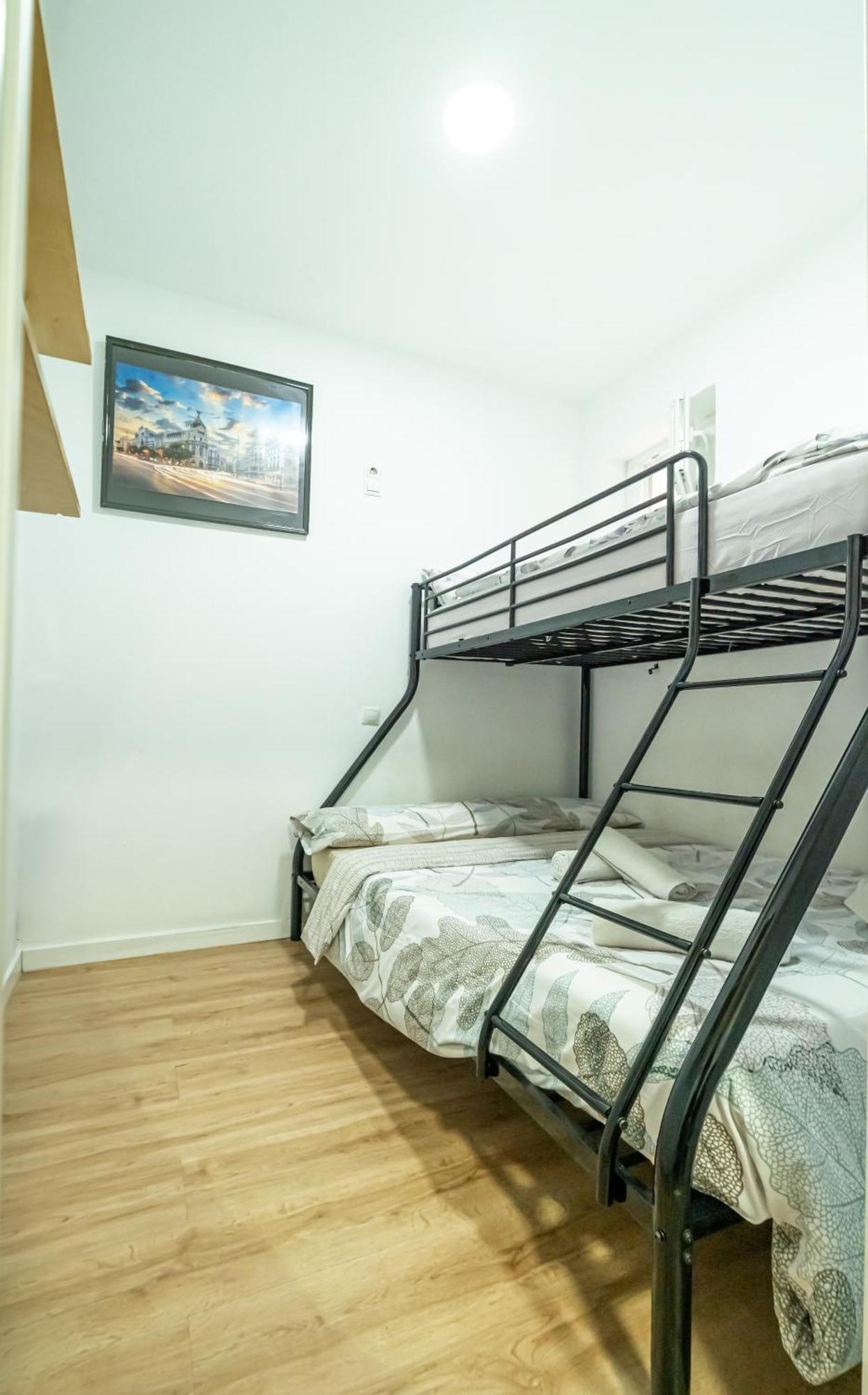 New Flat , Modern , Wifi, 10Min Sol, 5 Reina Sofia Lejlighed Madrid Eksteriør billede